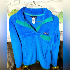 Patagonia Women’s Small Re-tool T-snap pullover blue and green front pockets